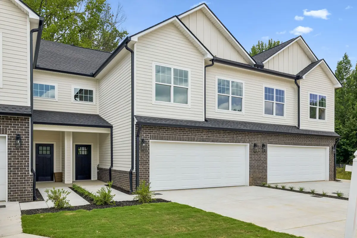 1064 Stagecoach Dr, White House, TN 37188 - #1