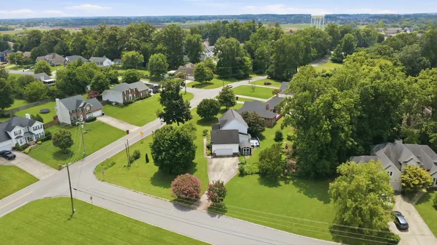 3490 Barkers Mill Rd, Clarksville, TN 37042 - #2