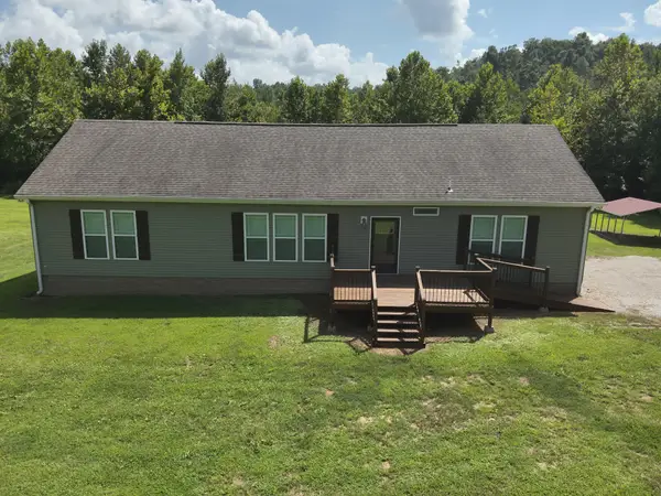 377 Lower Brush Creek Rd, Linden, TN 37096