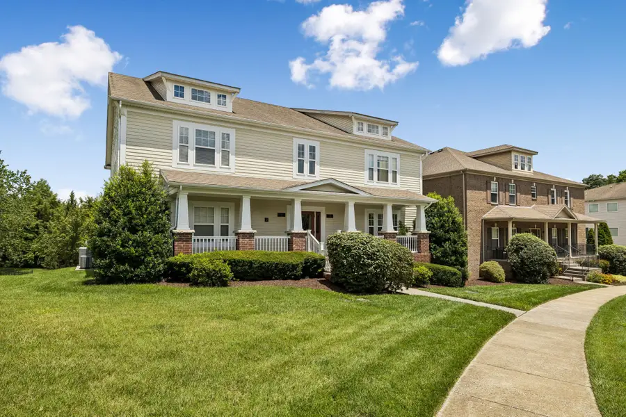 1102 Park Run Dr, Franklin, TN 37067 - #2