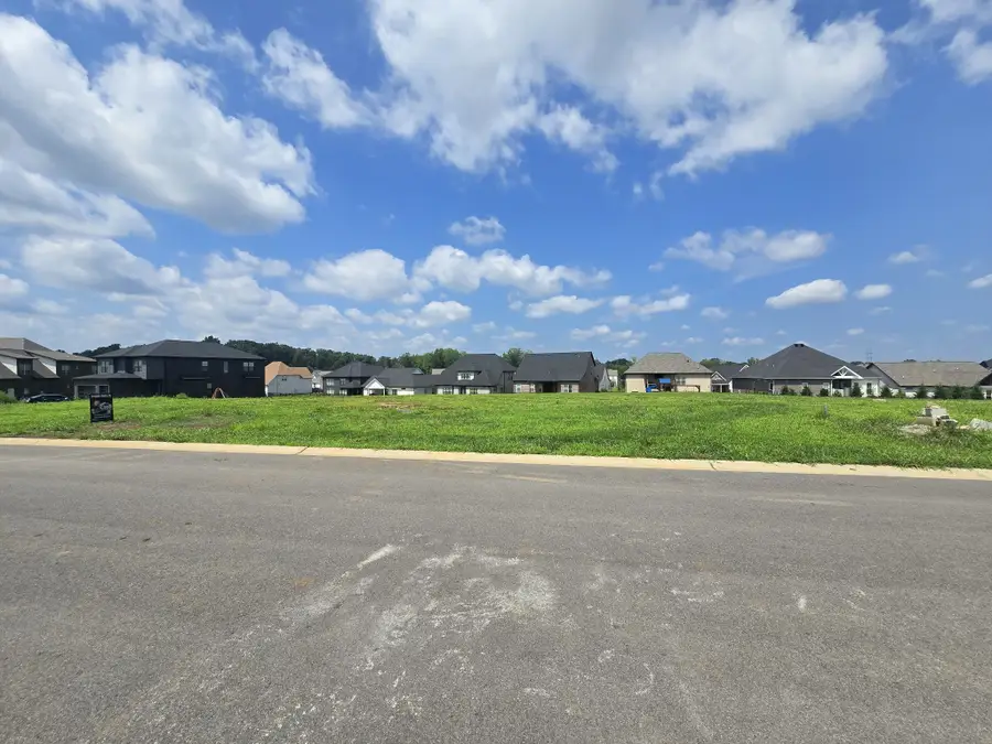426 Blue Ridge Ct, Clarksville, TN 37043 - #2