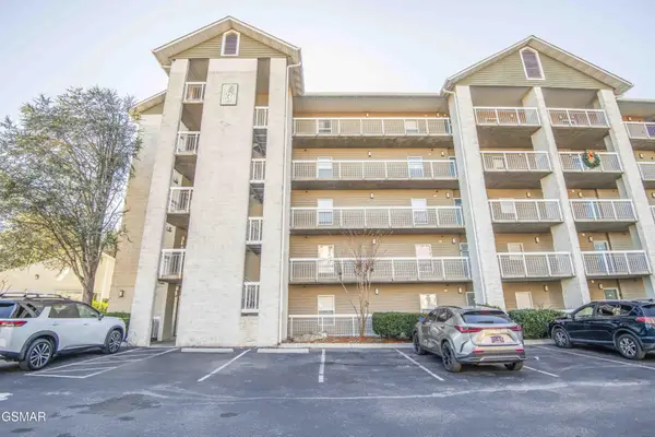 205 Ogle Drive #UNIT 332, Pigeon Forge, TN 37863