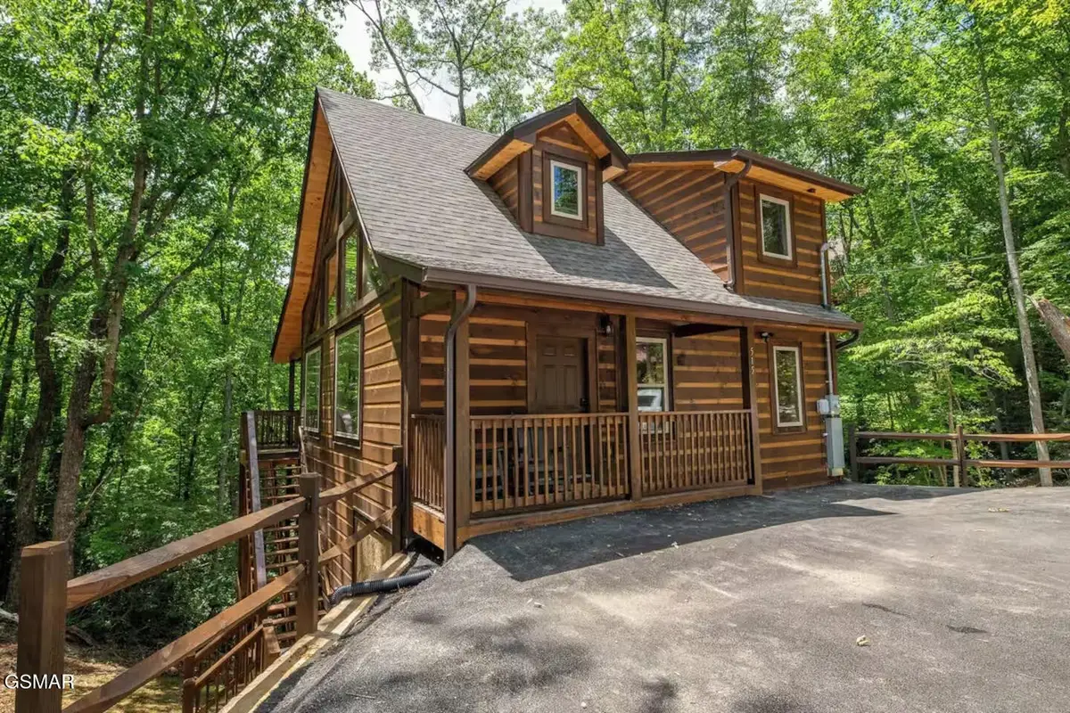 515 Deer Path Lane, Gatlinburg, TN 37738 - #1