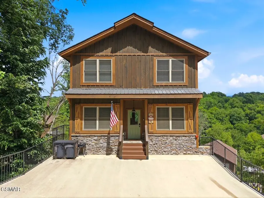 3032 Ridgetop Resort Way, Pigeon Forge, TN 37863 - #2