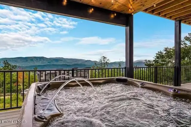 3026 Tower Rd, Sevierville, TN 37876 - #2