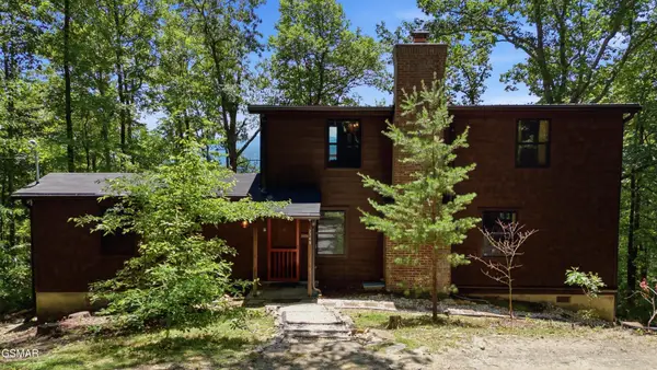 2749 E End Road, Sevierville, TN 37876