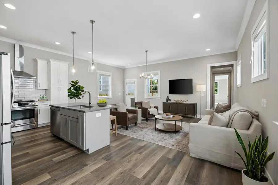 557A Stevenson St, Nashville, TN 37209 - #2