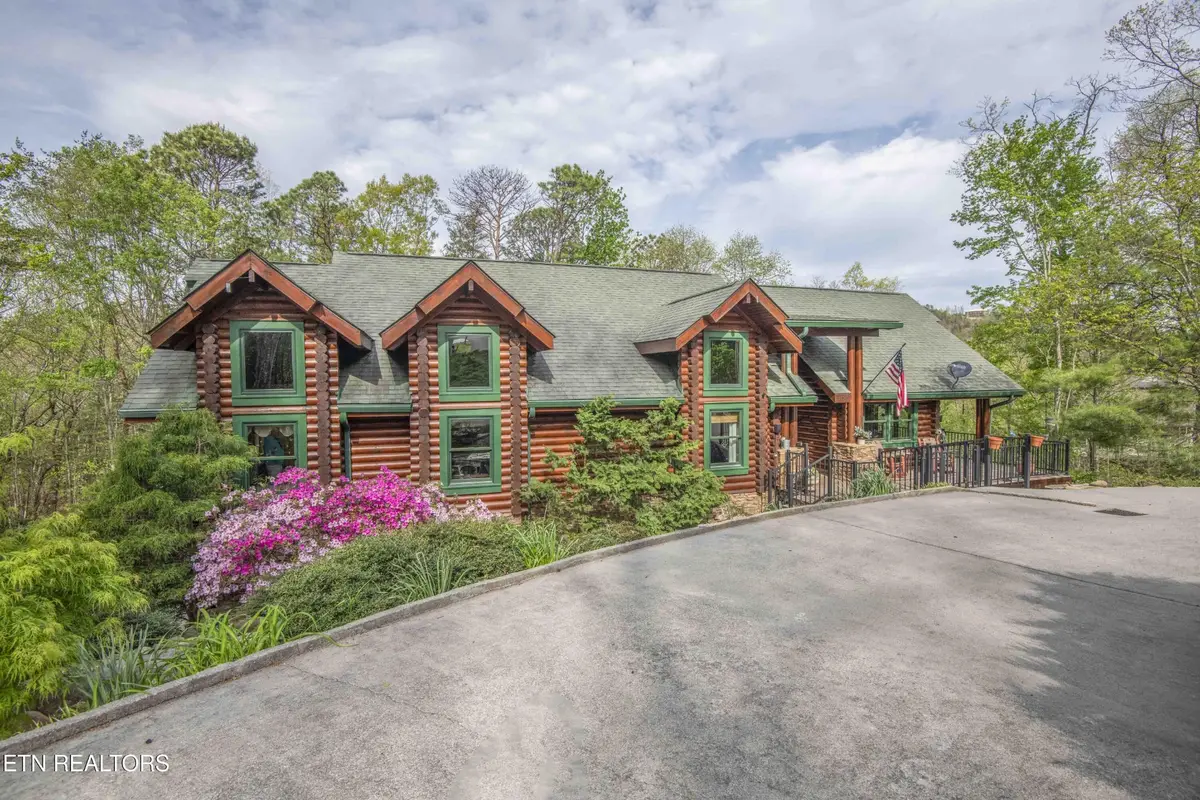 3123 Rocking Chair Lane, Sevierville, TN 37862 - #1