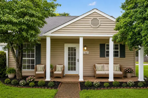 3870 Priest Lake Dr, Nashville, TN 37217
