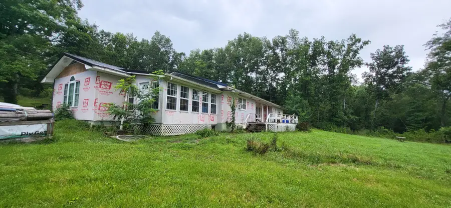 149 Hemlock Dr, Coalmont, TN 37313 - #2