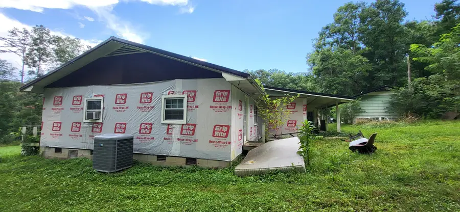 149 Hemlock Dr, Coalmont, TN 37313 - #3