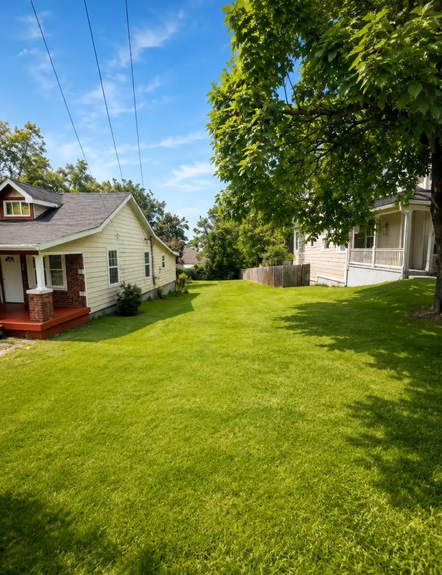 2324 Batavia St, Nashville, TN 37208 - #2