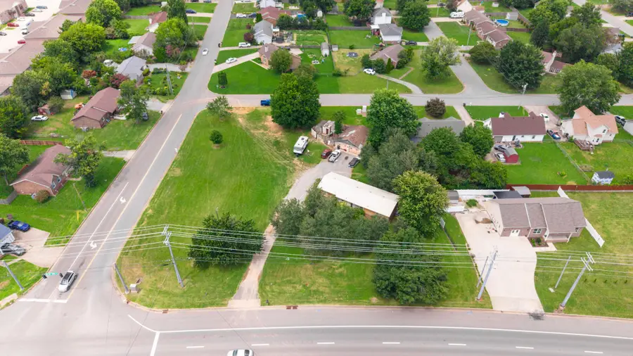 801 Tiny Town Rd, Clarksville, TN 37042 - #3