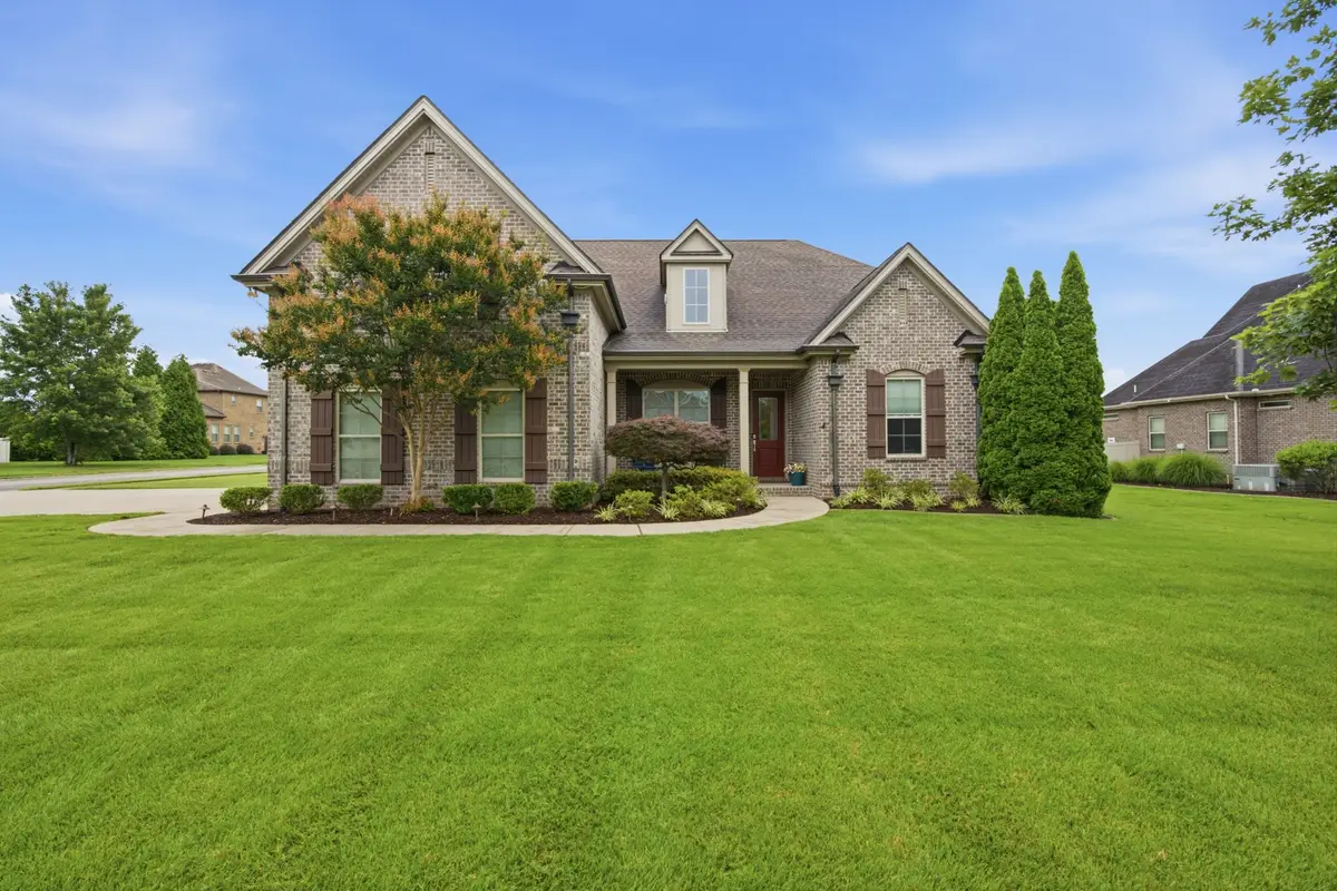 2734 Wynthrope Hall Dr, Murfreesboro, TN 37129 - #1