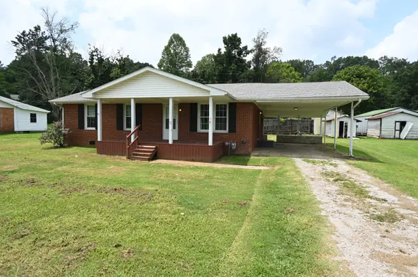 66 Hillview Dr, Lobelville, TN 37097
