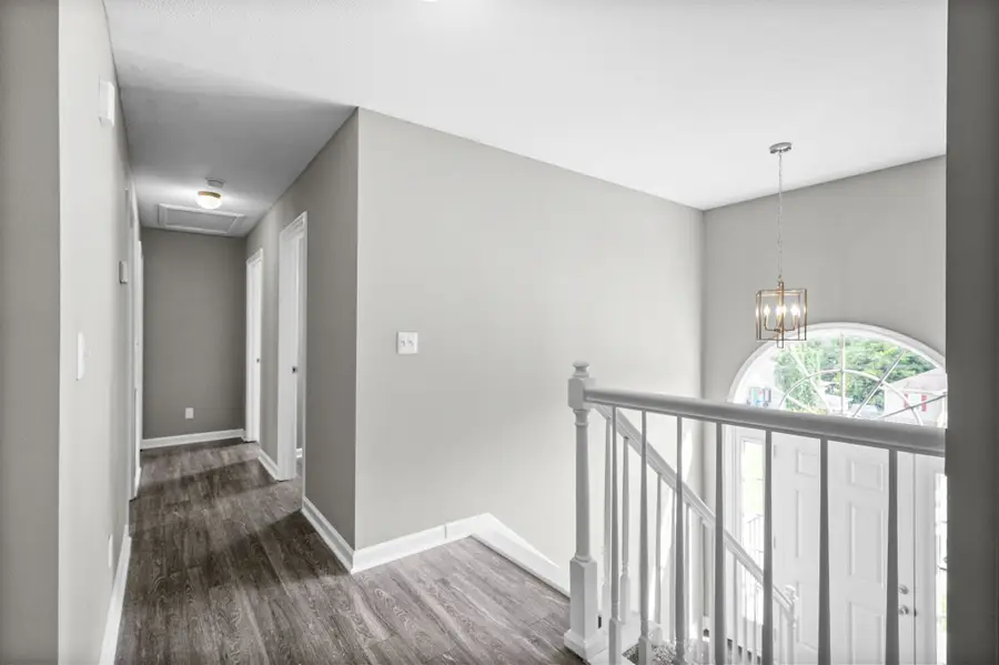 1114 Gunpoint Dr, Clarksville, TN 37042 - #3