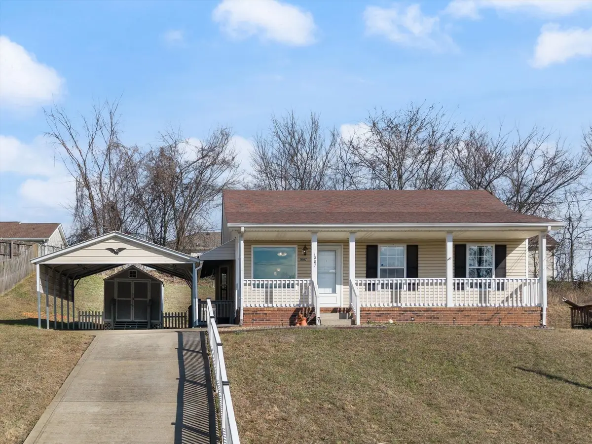 1007 Granny White Rd, Clarksville, TN 37040 - #1