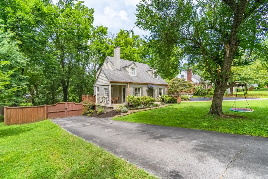 130 Spring Valley Rd, Nashville, TN 37214 - #3
