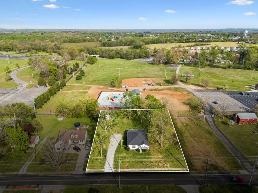 313 Portland Blvd, Portland, TN 37148 - #2