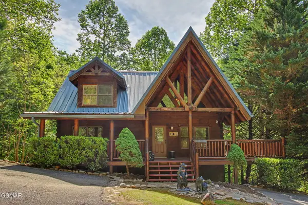 1943 Elk Springs Way, Gatlinburg, TN 37738