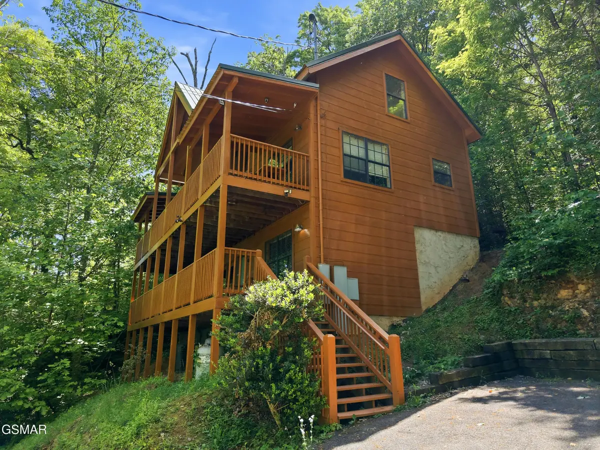 1346 N Baden Drive, Gatlinburg, TN 37738 - #1