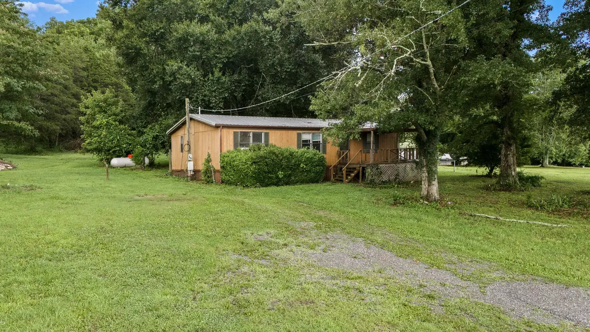 97 Delina Boonshill Rd, Petersburg, TN 37144 - #1
