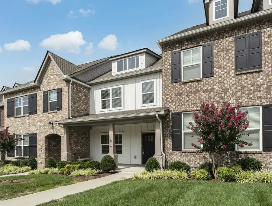 516 Tobias St, Gallatin, TN 37066 - #3