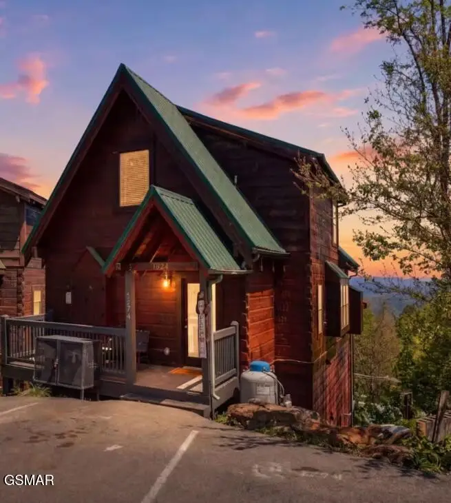 1274 Bear Cub Way, Gatlinburg, TN 37738 - #3