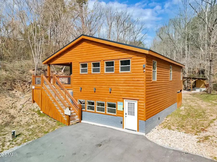 615 Lethco Way, Pigeon Forge, TN 37863 - #2