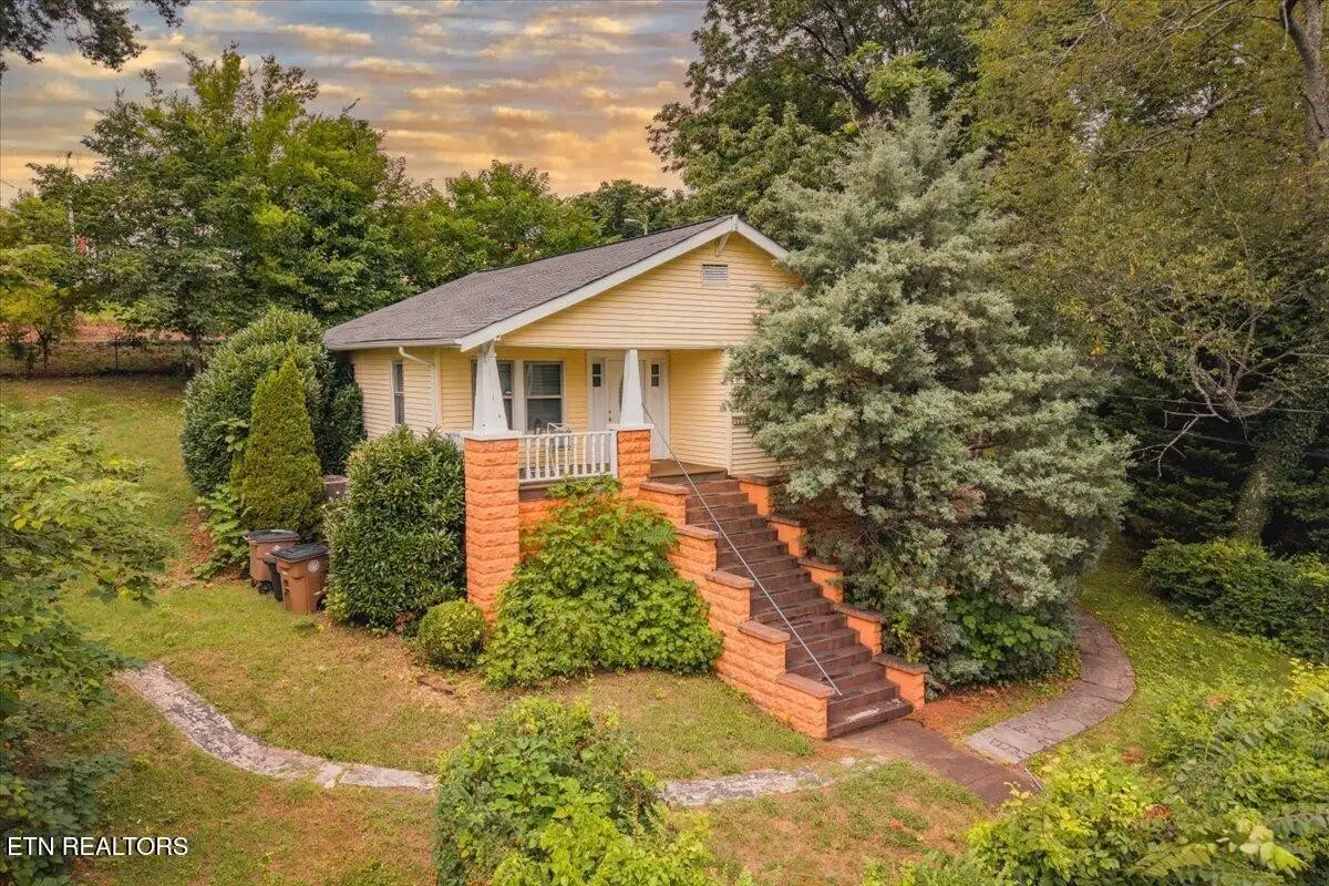 1211 Moses Ave, Knoxville, TN 37921 - #1