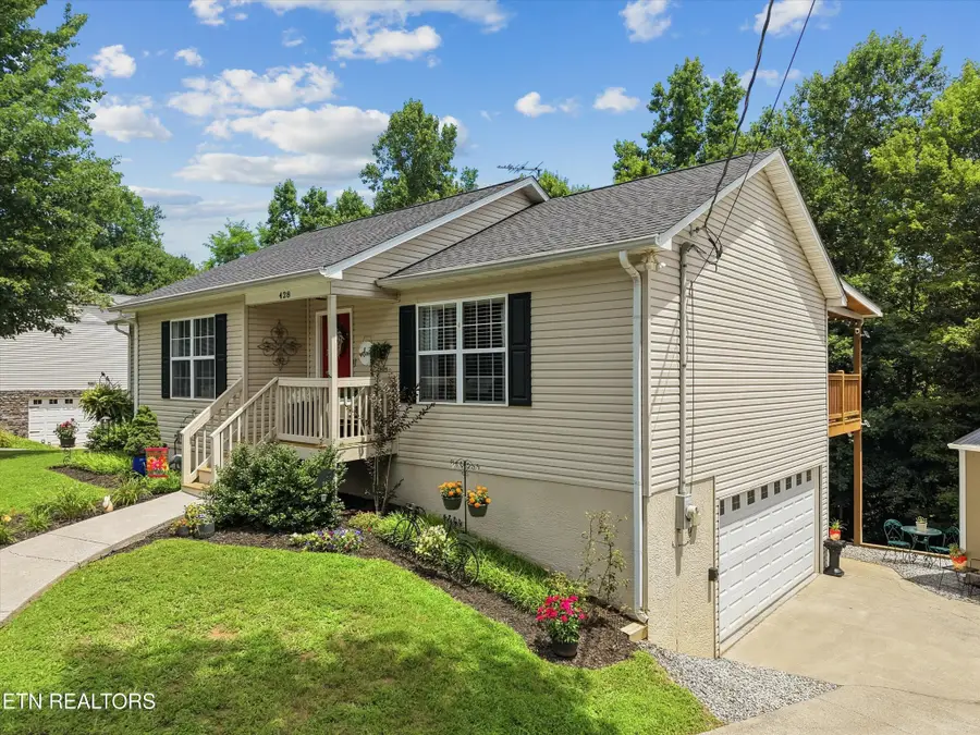 428 Kimberly Heights Rd, Sevierville, TN 37876 - #2