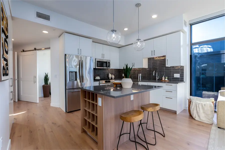 1212 Demonbreun St #B1, Nashville, TN 37203 - #3