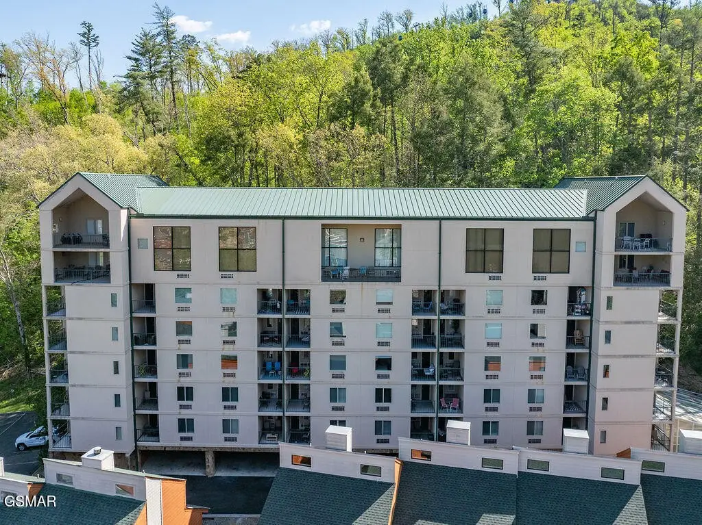 413 Baskins Creek Road #UNIT 406, Gatlinburg, TN 37738 - #1