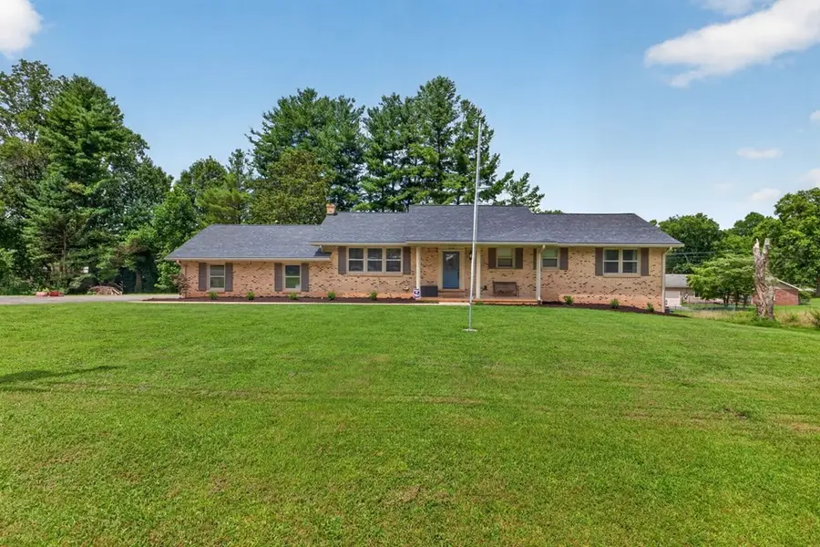 1036 Melrose Dr, Cookeville, TN 38501 - #2
