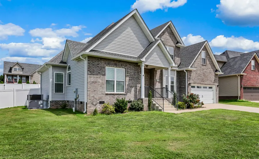 153 Chisum Ct, Clarksville, TN 37043 - #3