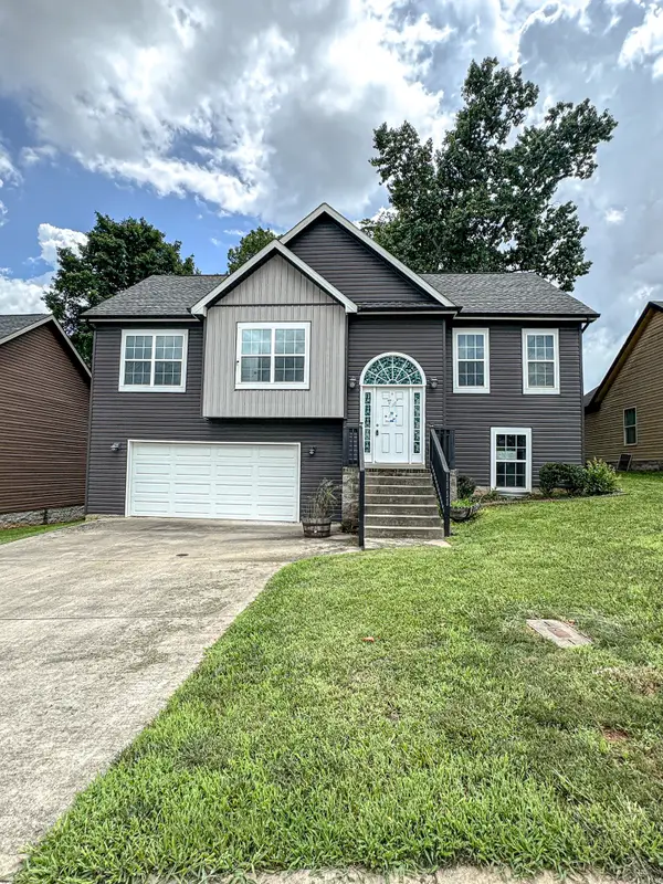 1111 Fuji Ln, Clarksville, TN 37040