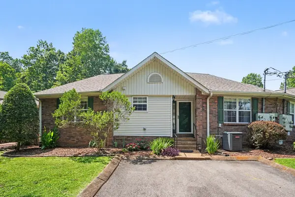 120 Eastdale Ln, Dickson, TN 37055