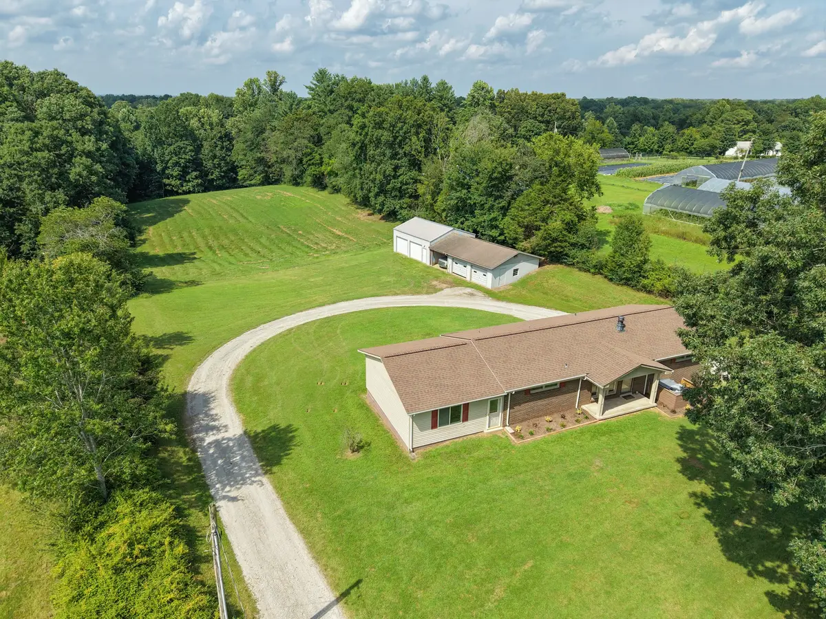 1283 Bandy Rd, Ashland City, TN 37015 - #1