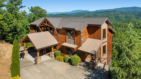 2470 Hackberry Drive, Sevierville, TN 37862