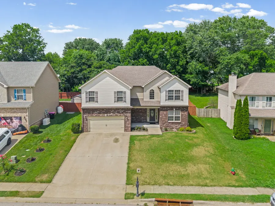 727 Sturdivant Dr, Clarksville, TN 37042 - #2