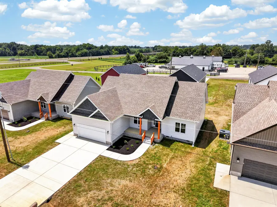 705 Lasters Ave, Elkton, KY 42220 - #2