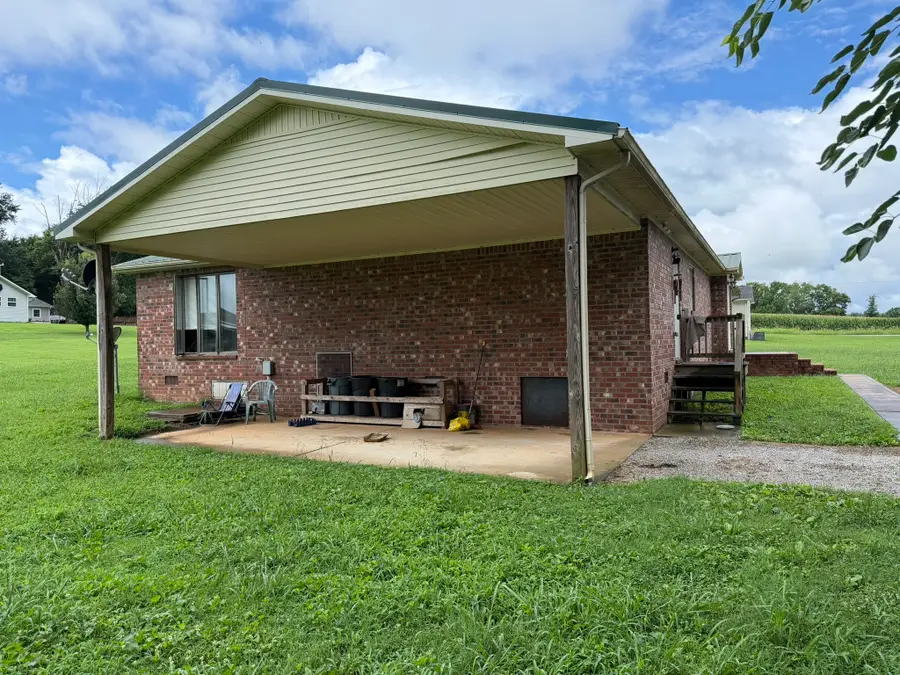 1325 Joyce Ln, Winchester, TN 37398 - #3