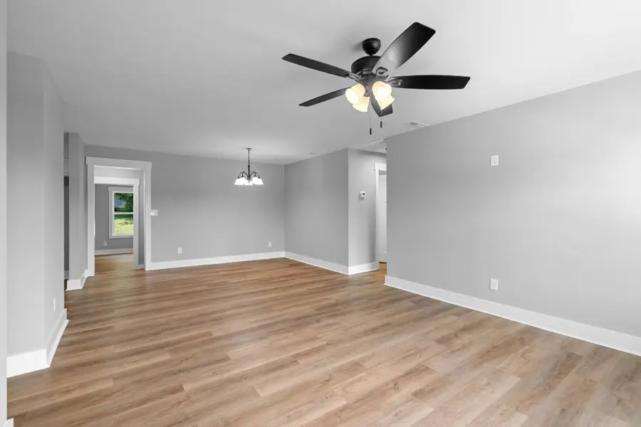 748 Crick St, Lewisburg, TN 37091 - #3