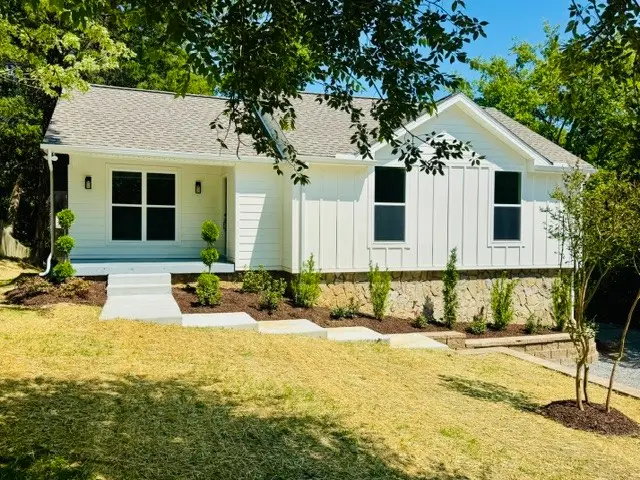 604 Debbie Dr, Hermitage, TN 37076 - #1