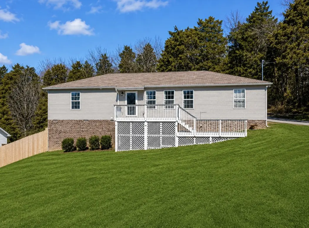 400 Due Ln, Columbia, TN 38401 - #1