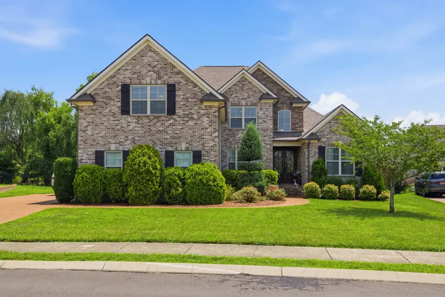 1919 Kittemer Ln, Spring Hill, TN 37174 - #3