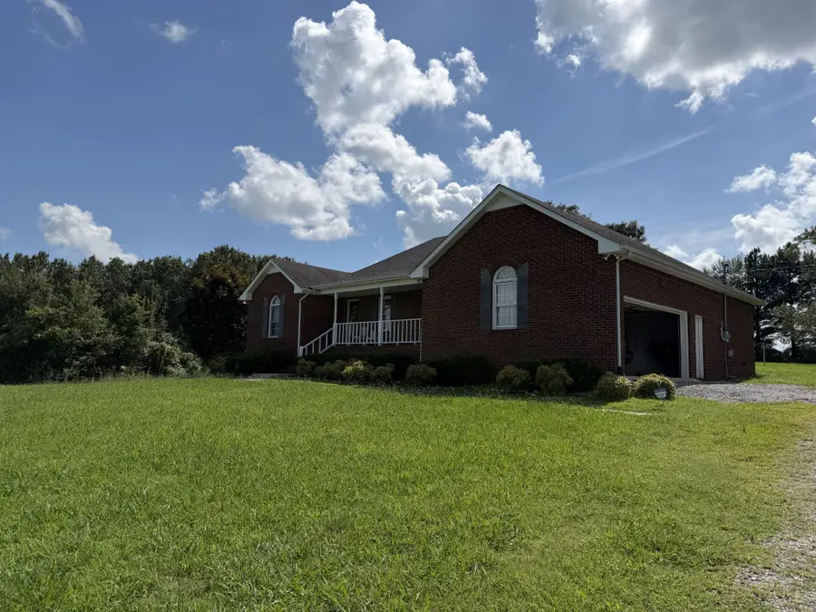 216 Jones Ln, McMinnville, TN 37110 - #2
