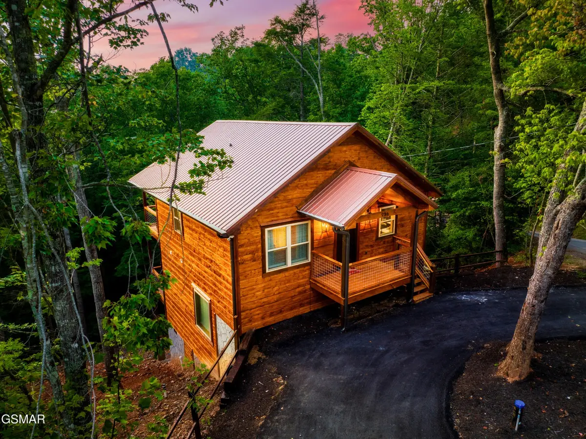 936 E Fir Street, Sevierville, TN 37876 - #1