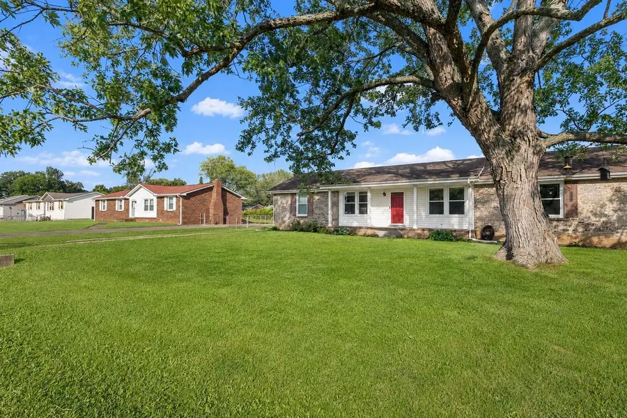 2233 Robin Dr, Clarksville, TN 37042 - #3