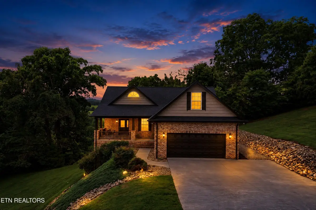 731 Rock House Rd, Kodak, TN 37764 - #1